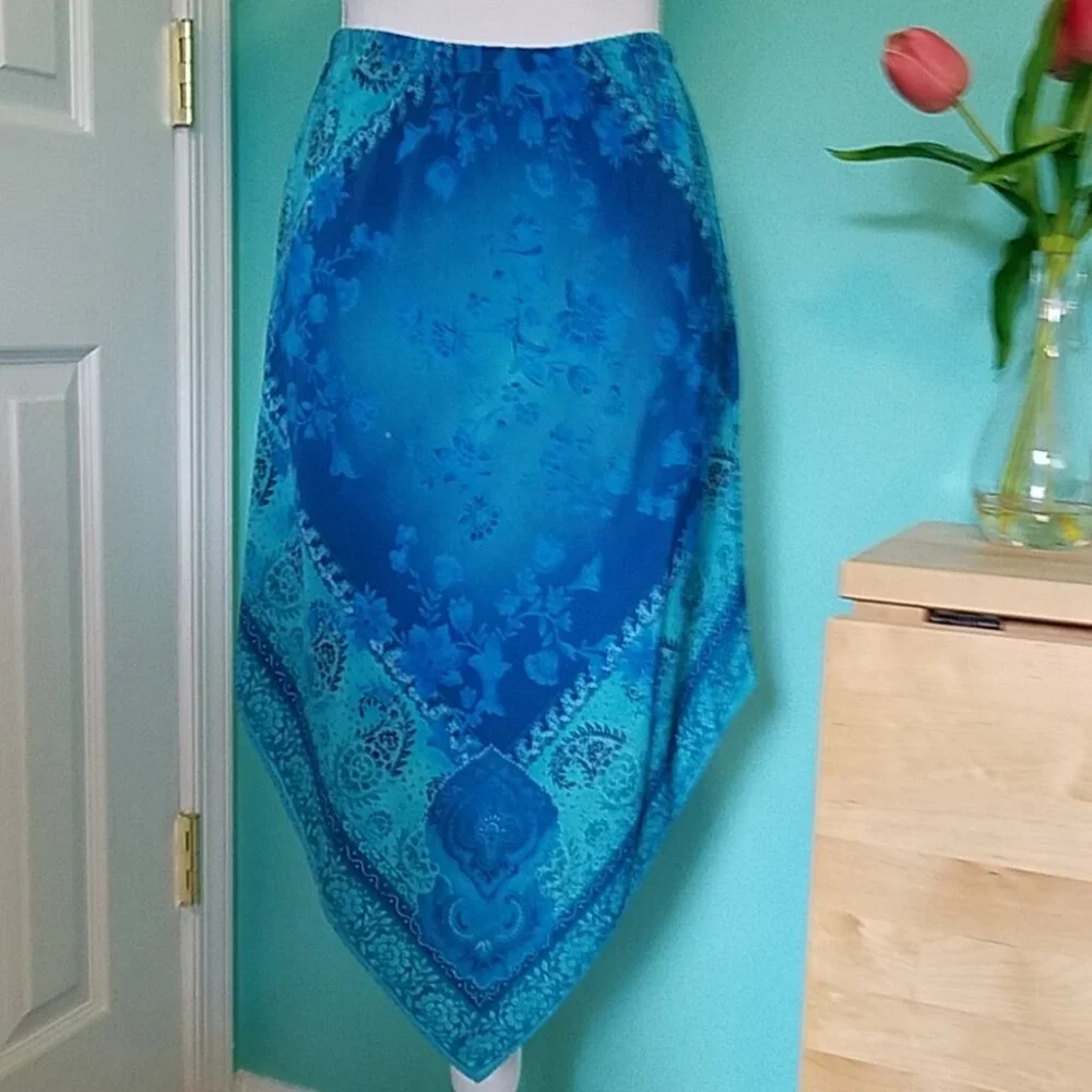 Skirt - Picture 4 of 5
